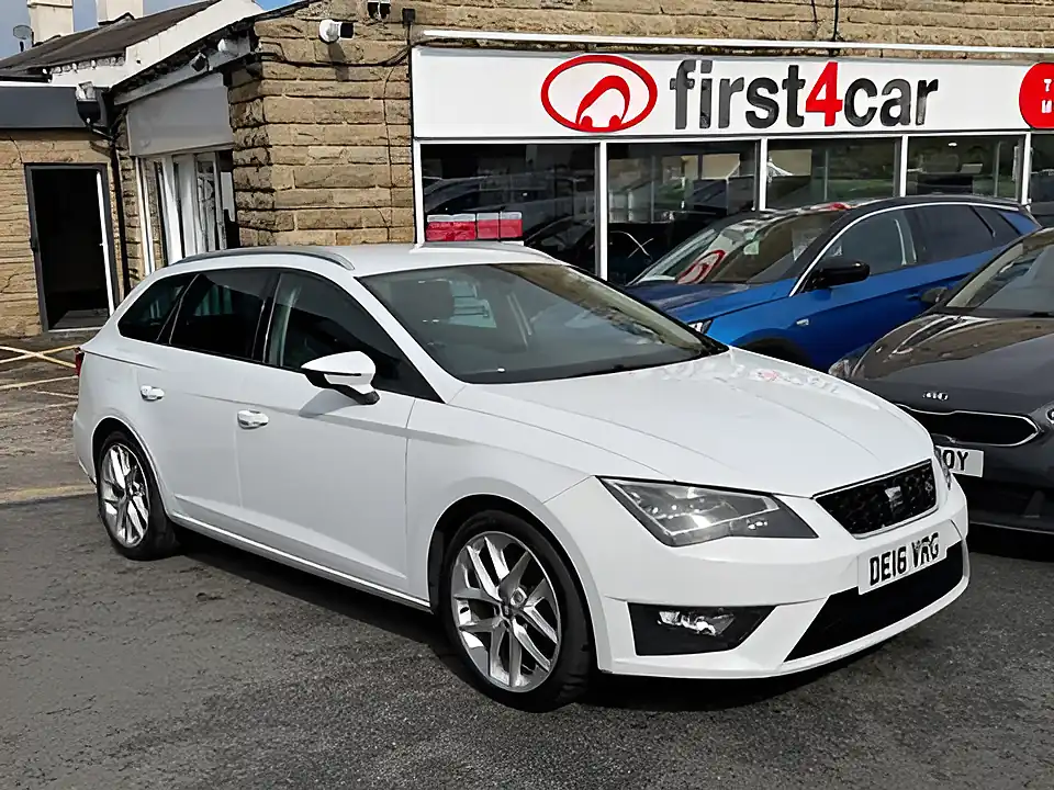 Used 2005 SEAT Leon Fr Technology Nevada White - Interior and Exterior details 3