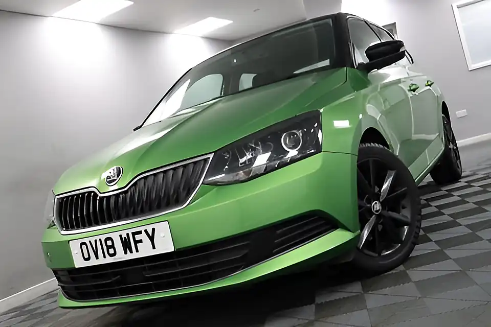 Used 2005 Skoda Fabia Colour Edition Green - Interior and Exterior details 10