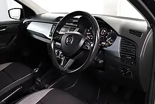 Used 2005 Skoda Fabia Colour Edition Green - Interior and Exterior details 17