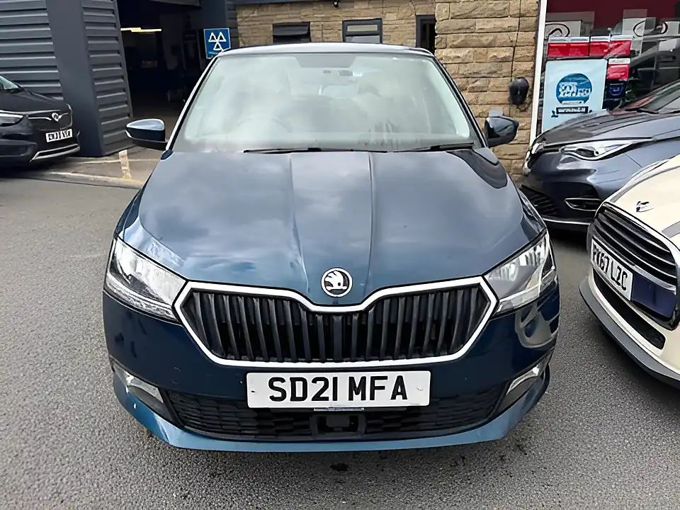Used 2005 Skoda Fabia Se Blue - Interior and Exterior details 2