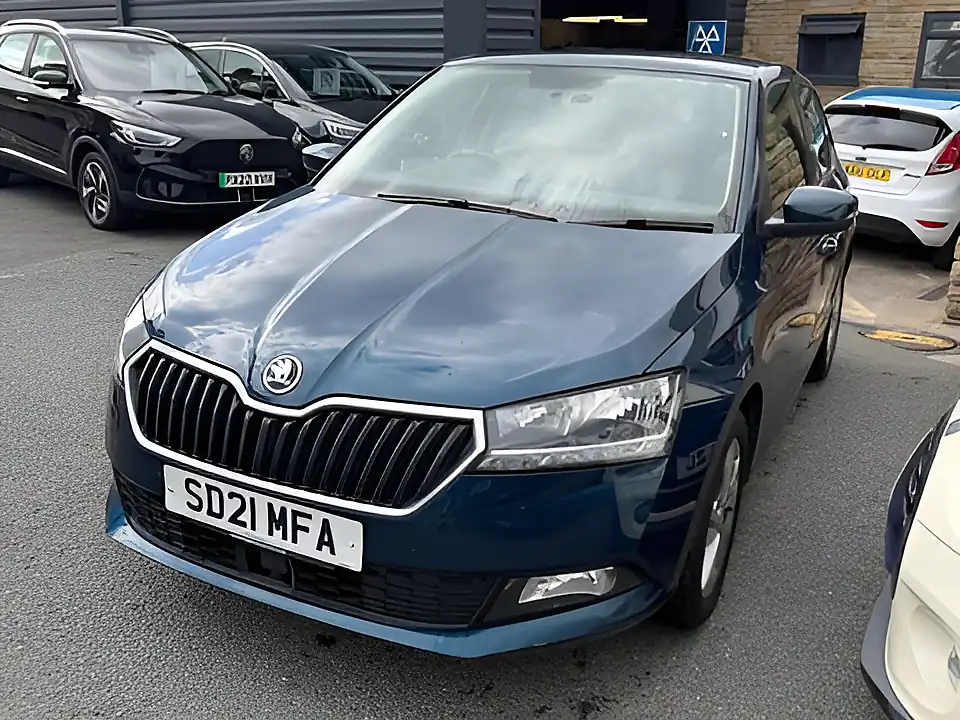 Used 2005 Skoda Fabia Se Blue - Interior and Exterior details 3
