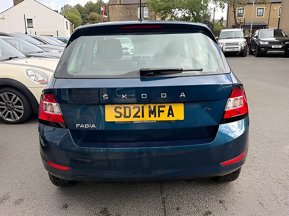 Used 2005 Skoda Fabia Se Blue - Interior and Exterior details 5
