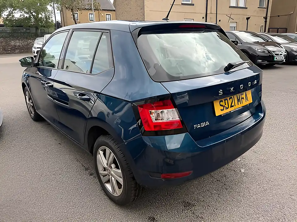 Used 2005 Skoda Fabia Se Blue - Interior and Exterior details 6