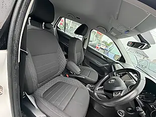 Used 2005 Skoda Fabia Se L White - Interior and Exterior details 8