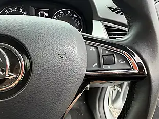 Used 2005 Skoda Fabia Se Silver - Interior and Exterior details 12