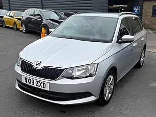 Used 2005 Skoda Fabia Se Silver - Interior and Exterior details 3