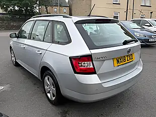 Used 2005 Skoda Fabia Se Silver - Interior and Exterior details 4