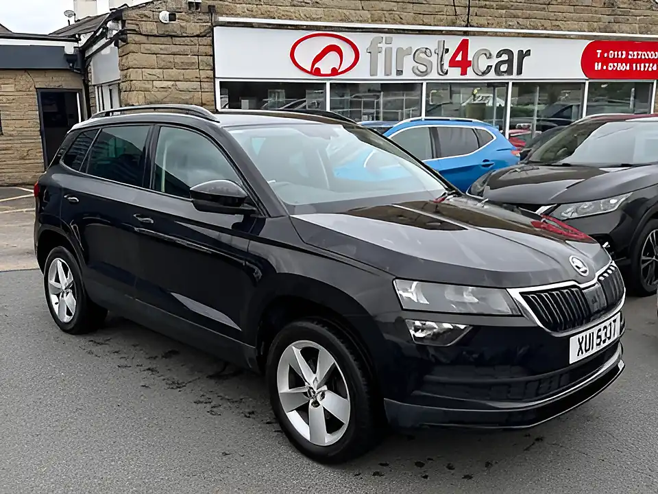 Used 2005 Skoda Karoq Se Black - Front View