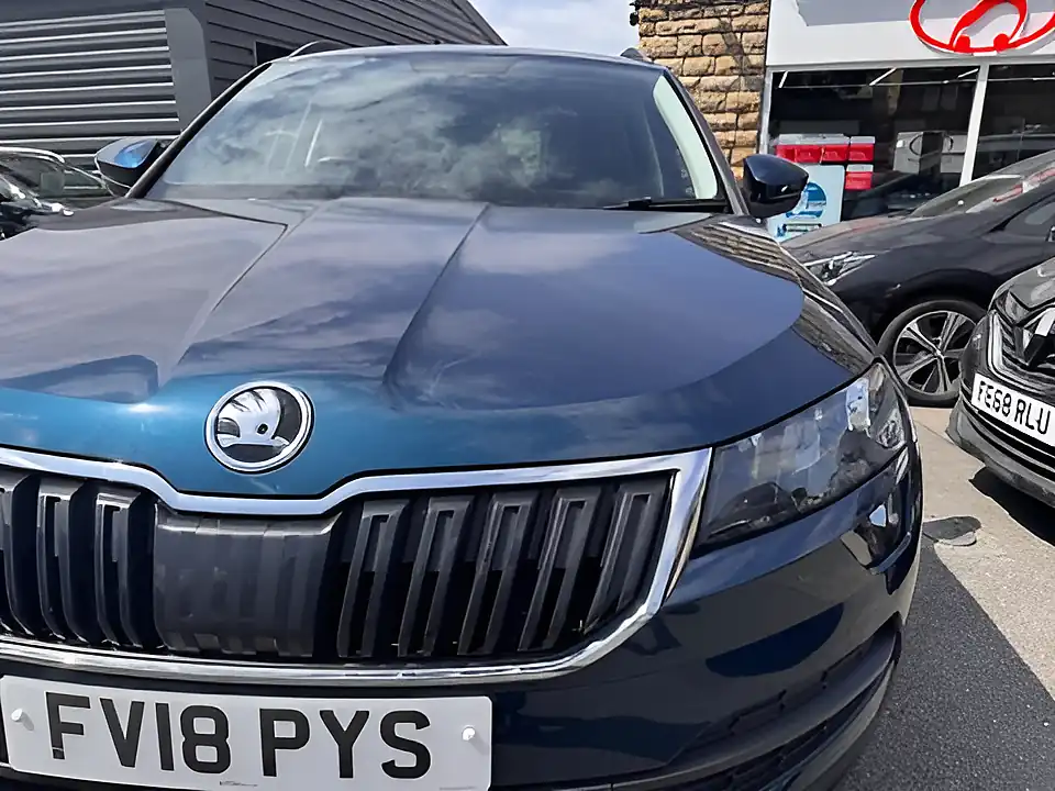 Used 2005 Skoda Karoq Se Blue - Interior and Exterior details 5