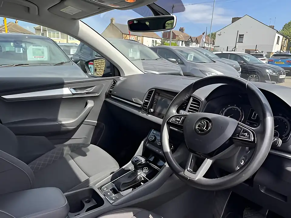 Used 2005 Skoda Karoq Se Blue - Interior and Exterior details 8