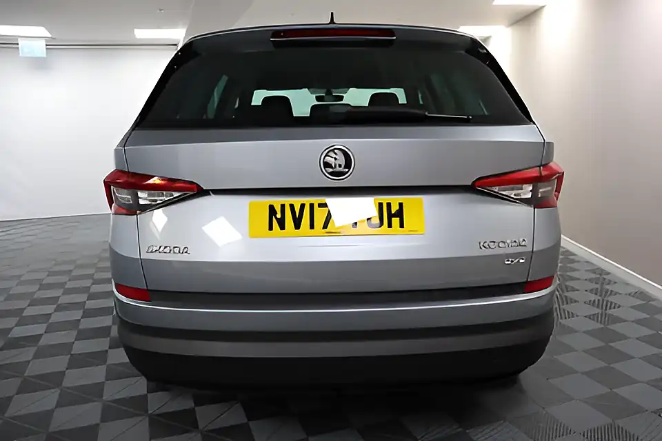 Used 2005 Skoda Kodiaq Se Grey - Interior and Exterior details 7
