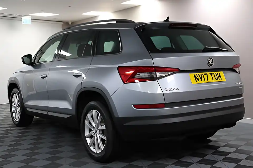 Used 2005 Skoda Kodiaq Se Grey - Interior and Exterior details 9