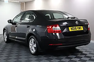 Used 2005 Skoda Octavia Se Black - Interior and Exterior details 8