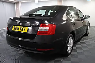 Used 2005 Skoda Octavia Se Black - Interior and Exterior details 9