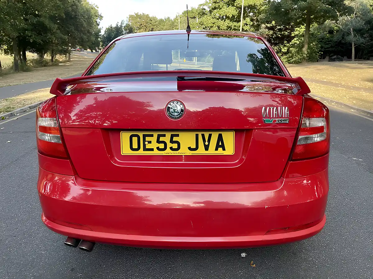 Used 2005 Skoda Octavia VRS 5DR Red - Interior and Exterior details 4