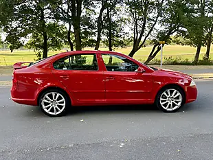 Used 2005 Skoda Octavia VRS 5DR Red - Interior and Exterior details 8
