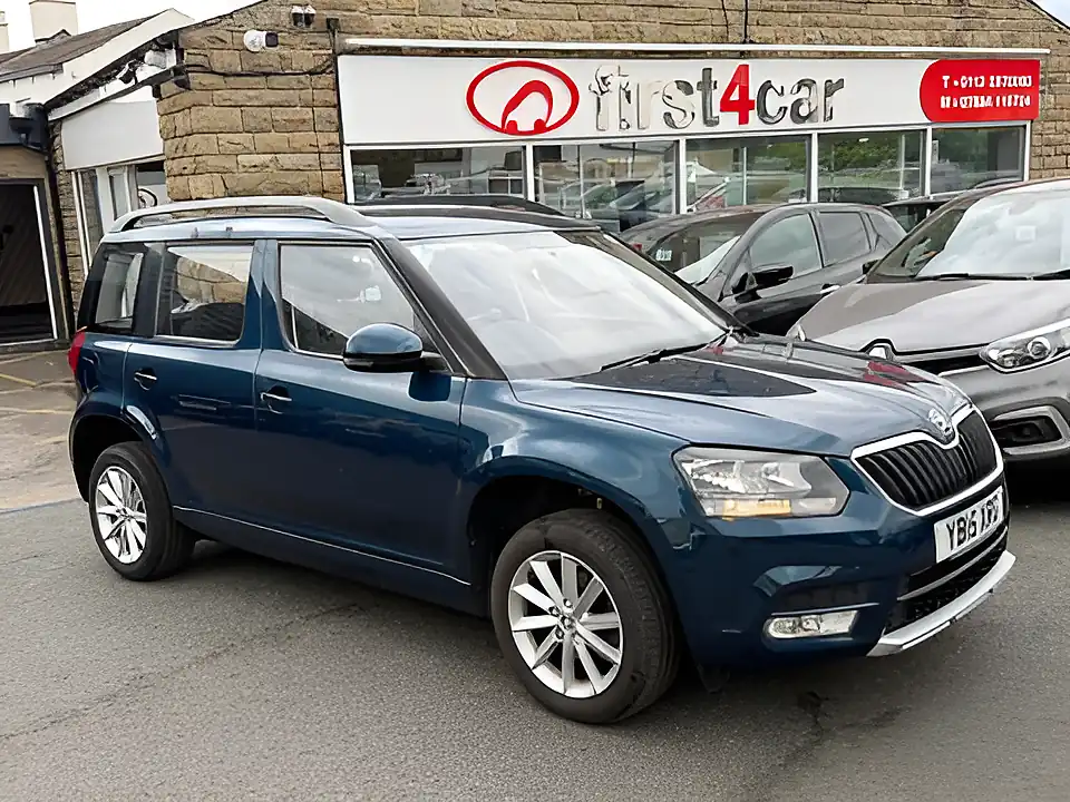 Used 2005 Skoda Yeti S Blue - Front View