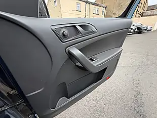Used 2005 Skoda Yeti S Blue - Interior and Exterior details 13