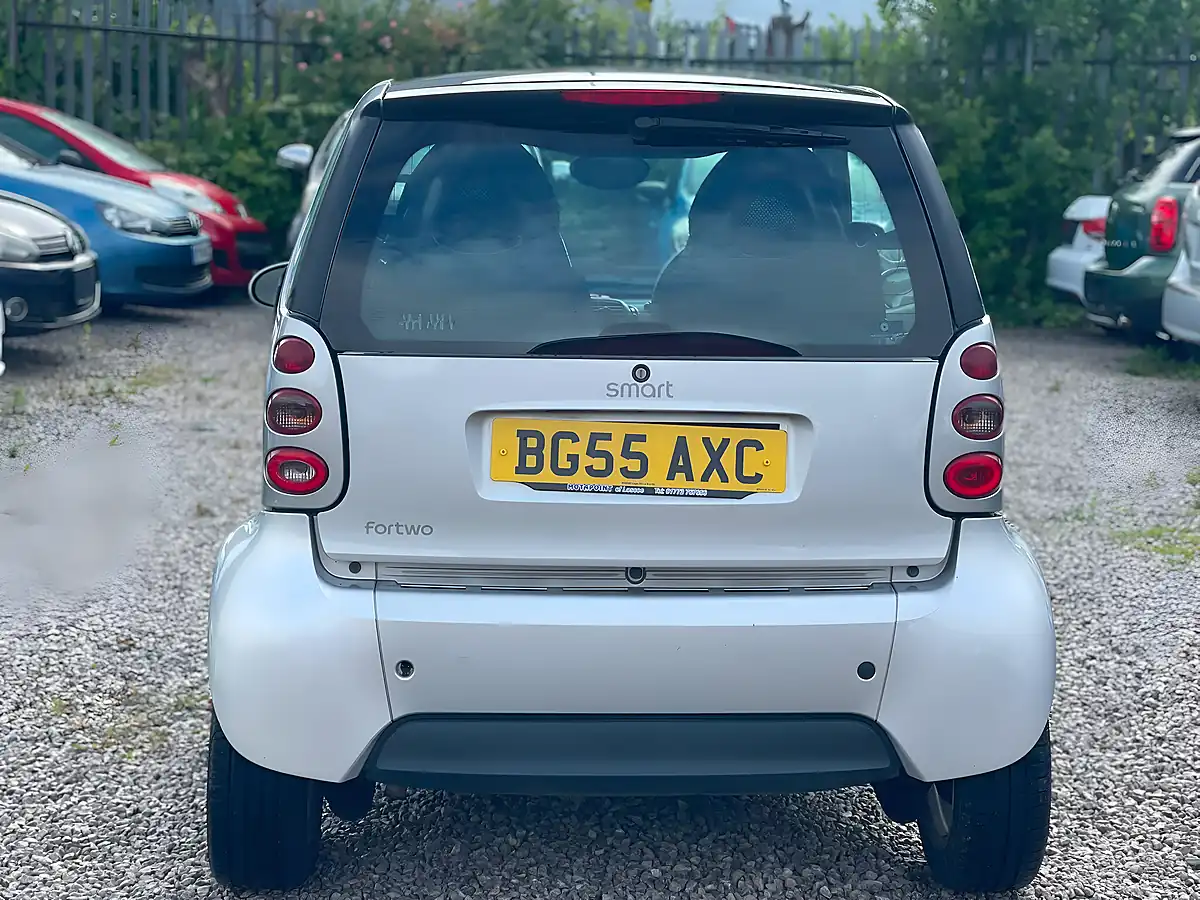 Used 2005 Smart Fortwo City Passion Silver - Interior and Exterior details 6