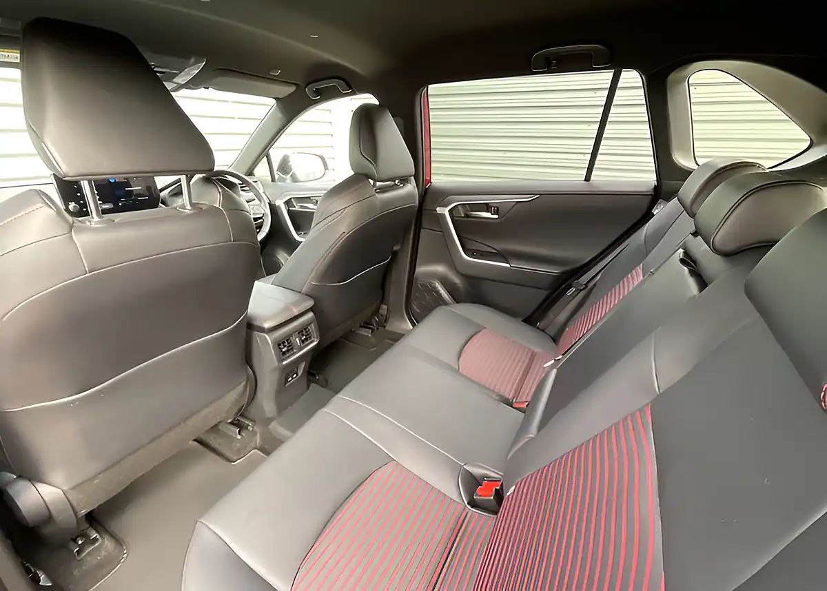 Used 2005 Suzuki Across E-Four Red - Interior and Exterior details 14