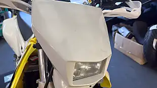 Used 2005 Suzuki DR-Z400E Enduro - Interior and Exterior details 13