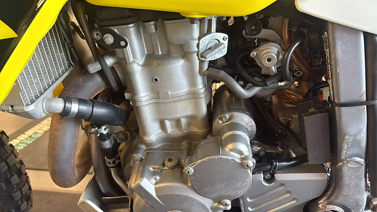 Used 2005 Suzuki DR-Z400E Enduro - Interior and Exterior details 15