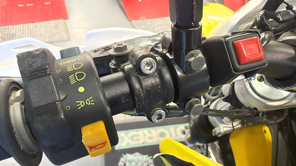 Used 2005 Suzuki DR-Z400E Enduro - Interior and Exterior details 19