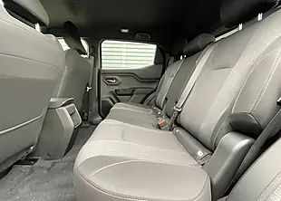 Used 2005 Suzuki Evitara Motion Allgrip Land Breeze Green - Interior and Exterior details 16