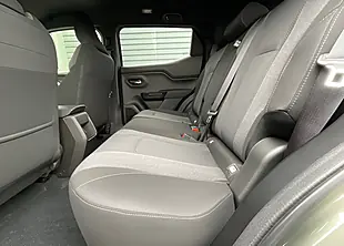 Used 2005 Suzuki Evitara Motion Land Breeze Green - Interior and Exterior details 10