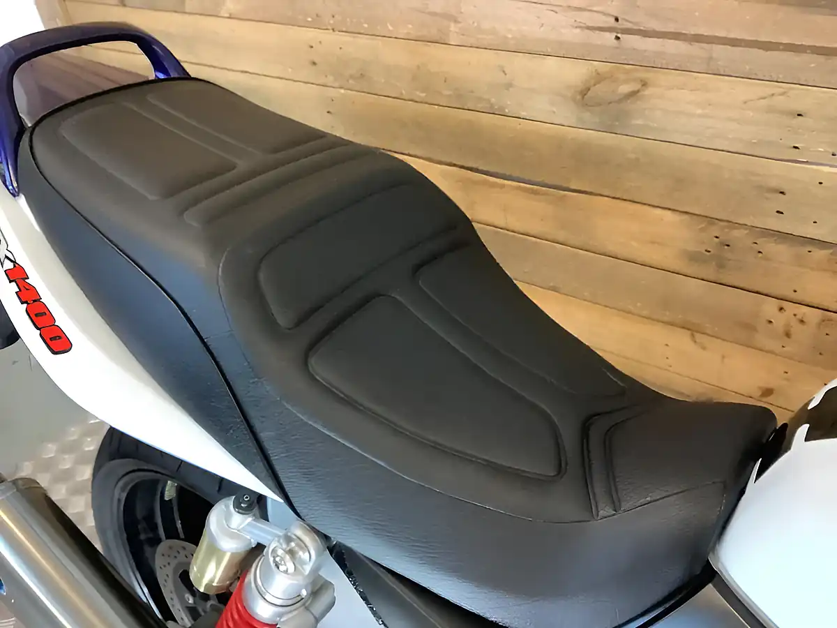 Used 2005 Suzuki Gsx - Interior and Exterior details 15