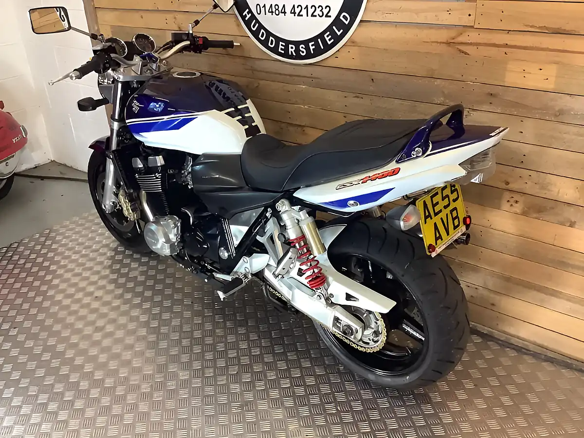 Used 2005 Suzuki Gsx - Interior and Exterior details 6