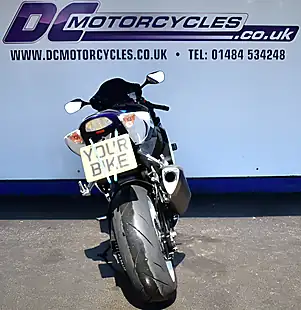 Used 2005 Suzuki Gsx-R1000 Super Sports Blue - Interior and Exterior details 8