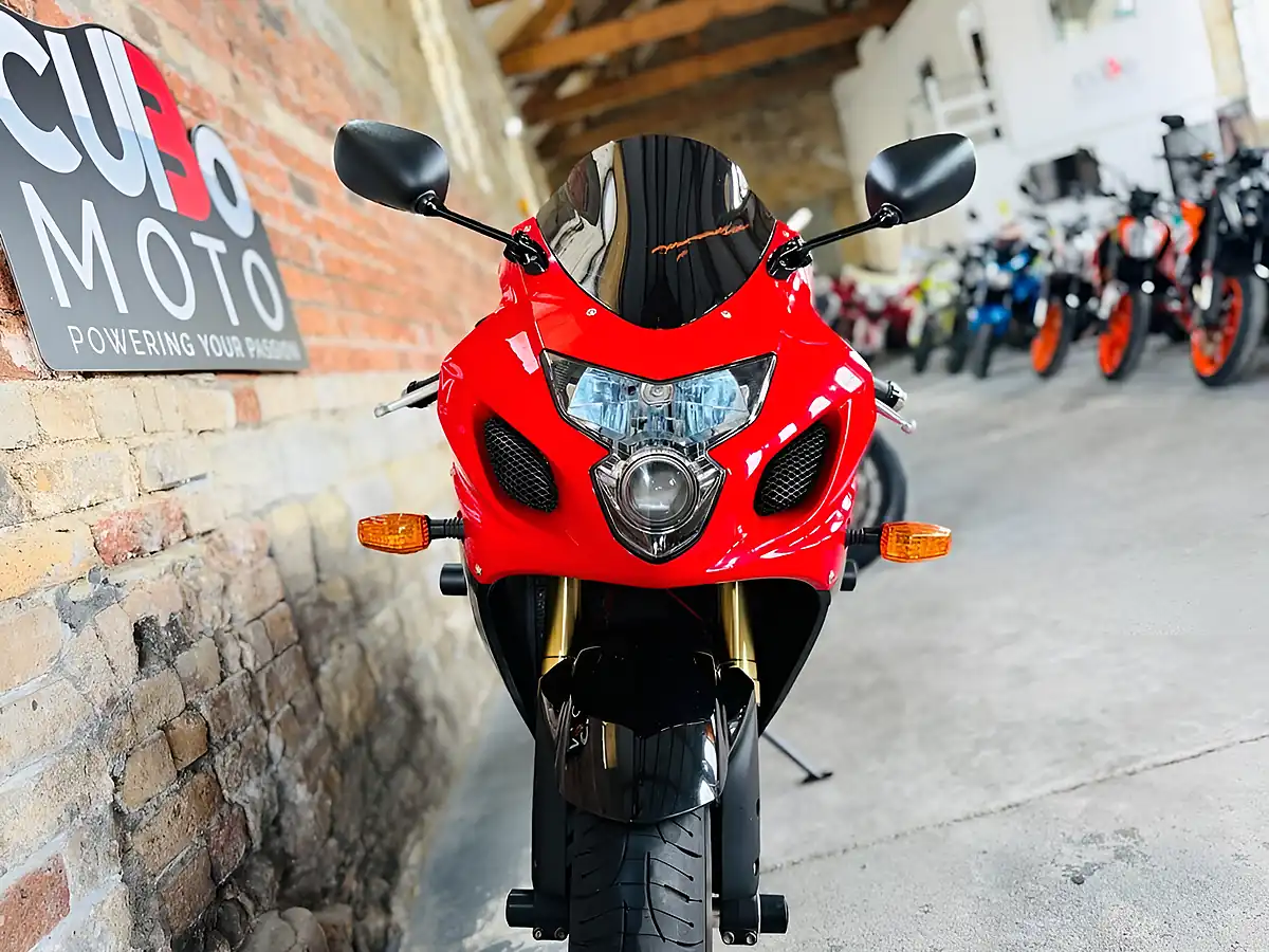 Used 2005 Suzuki Gsx-R600 K5 Red - Interior and Exterior details 19