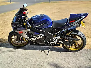 Used 2005 Suzuki GSX-R750 K5 Blue - Interior and Exterior details 8