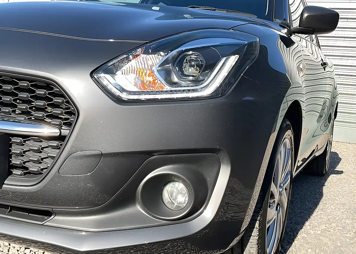 Used 2005 Suzuki Swift Sz-T Grey - Interior and Exterior details 5