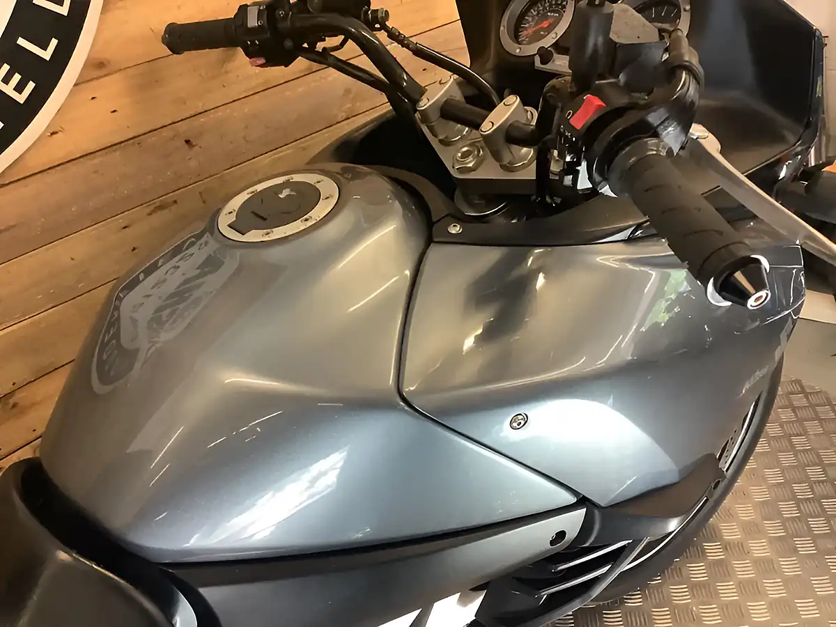 Used 2005 Suzuki V-Strom 1000 Dl - Interior and Exterior details 10
