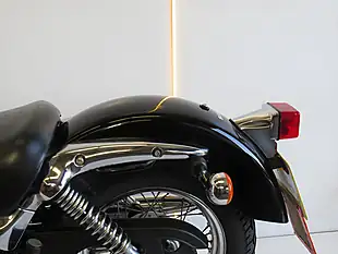 Used 2005 Suzuki VL125 Intruder Black - Interior and Exterior details 17
