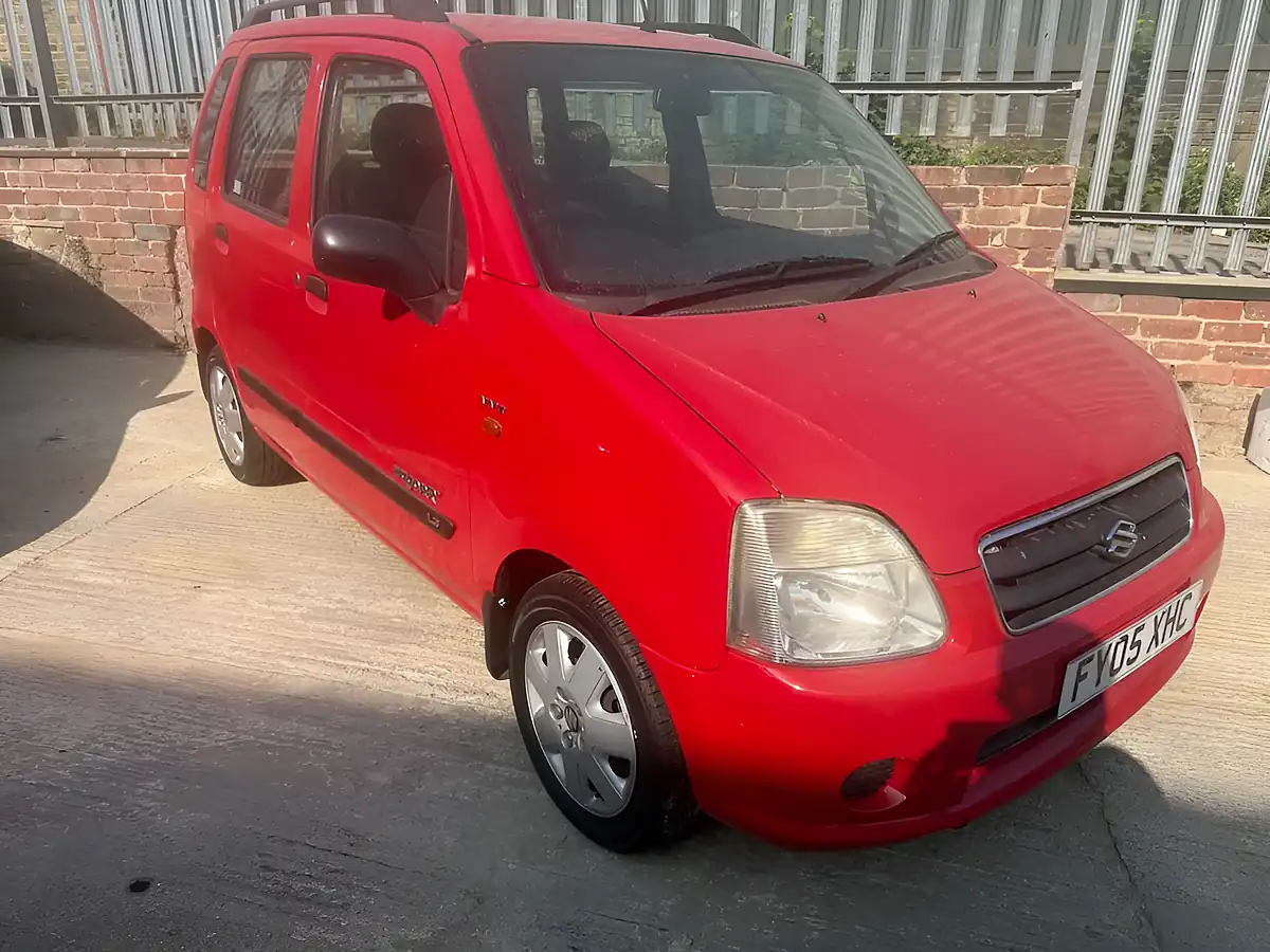 Used 2005 Suzuki Wagon R Gl (r+) Red - Interior and Exterior details 2