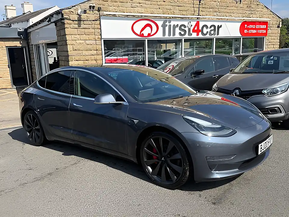 Used 2005 Tesla Model 3 Performance Grey - Front View