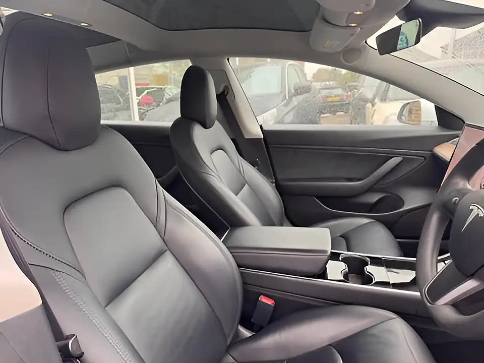 Used 2005 Tesla Model 3 Standard Range Plus White - Interior and Exterior details 10