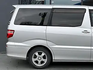 Used 2005 Toyota Alphard G 7 Seats Easy Access SEAT Silver - Interior and Exterior details 11