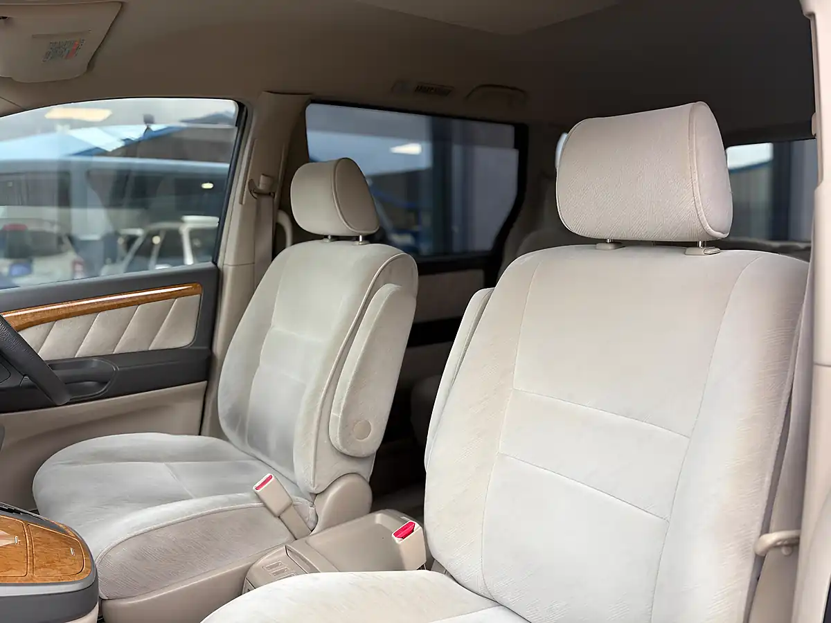 Used 2005 Toyota Alphard G 7 Seats Easy Access SEAT Silver - Interior and Exterior details 14