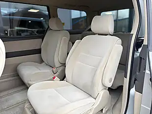 Used 2005 Toyota Alphard G 7 Seats Easy Access SEAT Silver - Interior and Exterior details 3