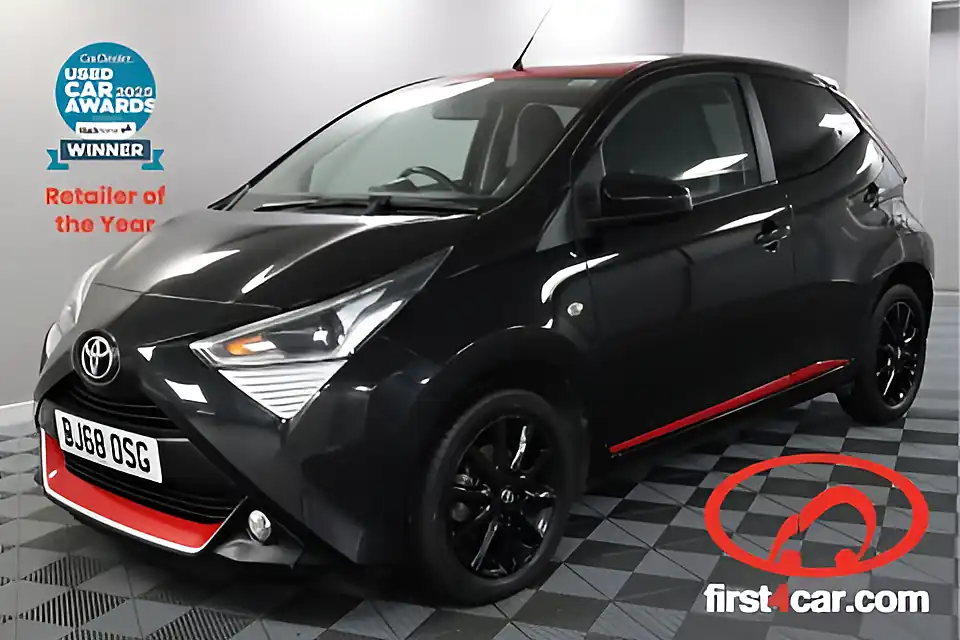 Used 2005 Toyota Aygo X-Press Black - Front View