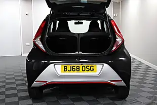 Used 2005 Toyota Aygo X-Press Black - Interior and Exterior details 10