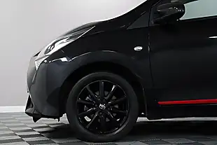 Used 2005 Toyota Aygo X-Press Black - Interior and Exterior details 15