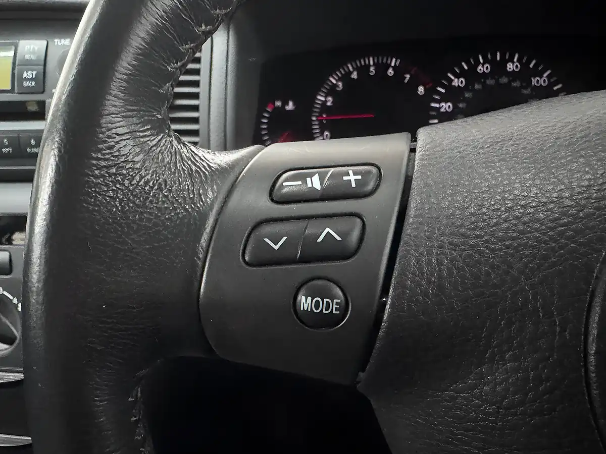 Used 2005 Toyota Corolla Colour Collection Silver - Interior and Exterior details 14