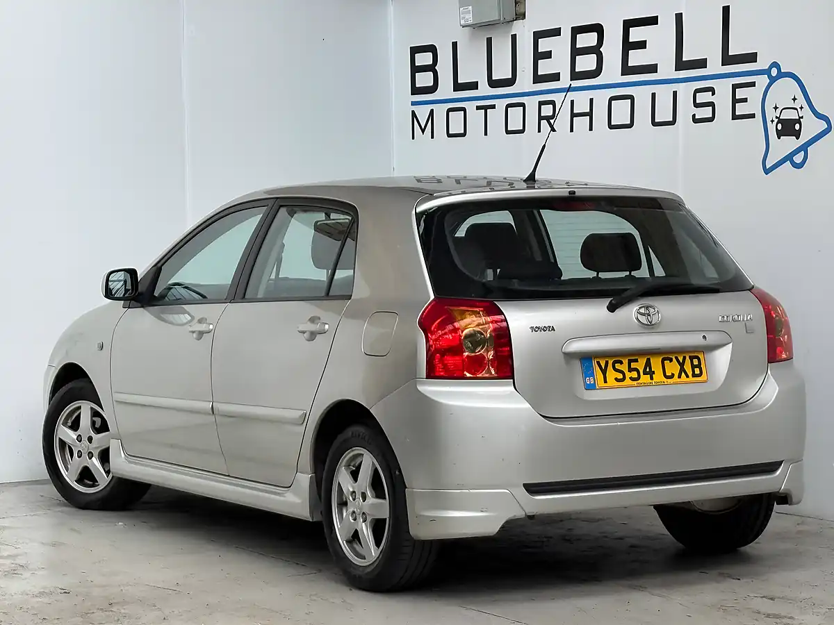 Used 2005 Toyota Corolla Colour Collection Silver - Interior and Exterior details 4