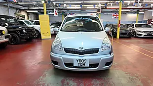Used 2005 Toyota Funcargo Rust Free Low Mileage Silver - Interior and Exterior details 14