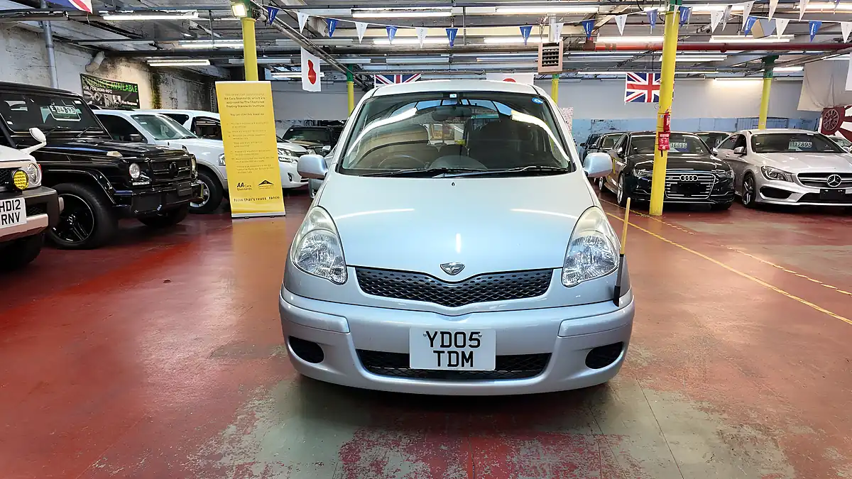 Used 2005 Toyota Funcargo Rust Free Low Mileage Silver - Interior and Exterior details 14